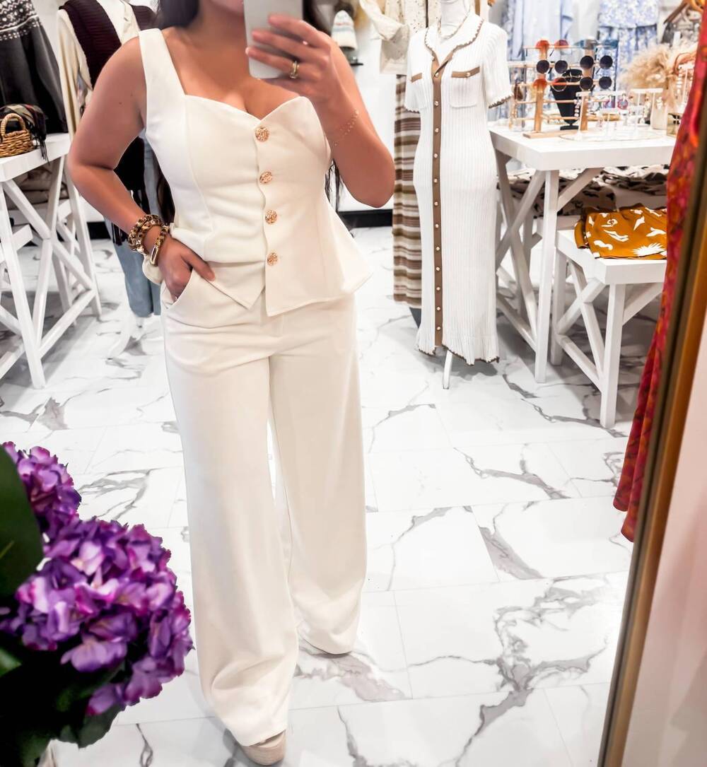 NEW ABLE pretty little buttons flare trousers in cream
